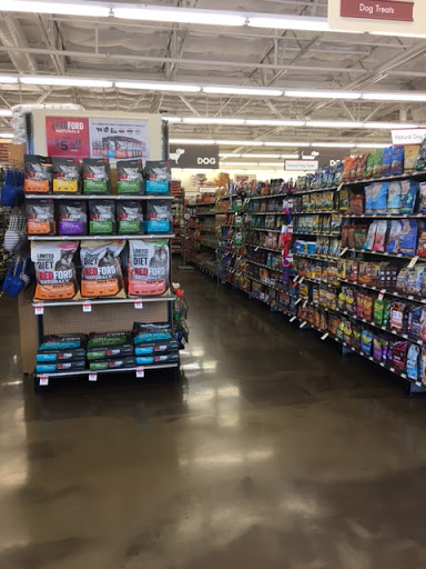 Pet Supply Store «Pet Supplies Plus», reviews and photos, 1237 Concord Pkwy N, Concord, NC 28025, USA