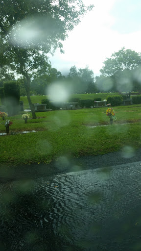 Memorial Park «Lakeland Funeral Home», reviews and photos, 2125 Bartow Rd, Lakeland, FL 33801, USA
