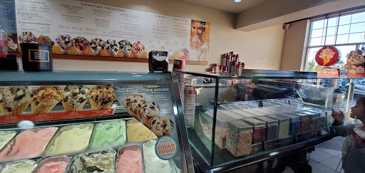 Ice Cream Shop «Cold Stone Creamery», reviews and photos, 13333 Meridian E, Puyallup, WA 98373, USA