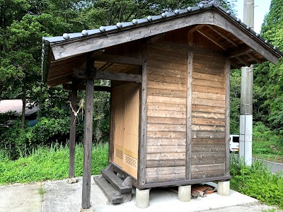 川上上向天神社
