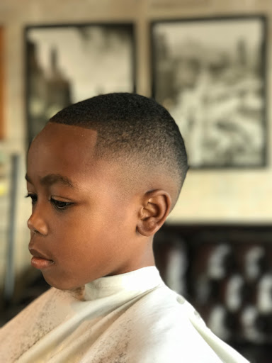 Barber Shop «Burlington Barbershop», reviews and photos, 20 W Burlington Ave, Westmont, IL 60559, USA