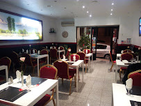 Atmosphère du Restaurant arménien Délices d'Arménie - Restaurant Arménien Marseille - n°2