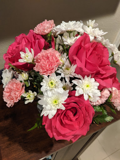 Florist «Grand Florist», reviews and photos, 525 W Rte 66, Glendora, CA 91740, USA