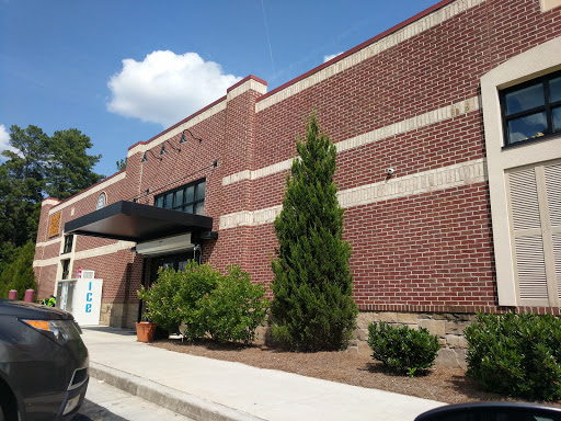 Liquor Store «Dacula Cork and Bottle», reviews and photos, 2200 Hurricane Shoals Rd NE, Dacula, GA 30019, USA