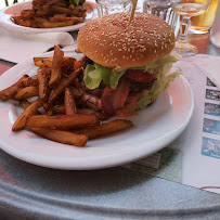 Hamburger du Restaurant français L'Auberge de Saint Pierre à Saint-Pierre-de-Chartreuse - n°9