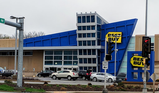 Electronics Store «Best Buy», reviews and photos, 2401 N Mayfair Rd, Wauwatosa, WI 53226, USA