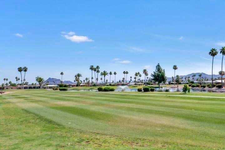 Apache Wells Country Club