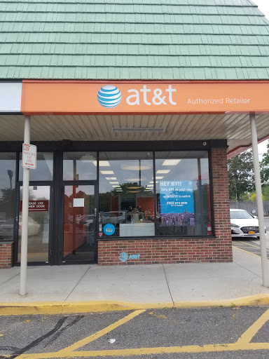 Cell Phone Store «AT&T Authorized Retailer», reviews and photos, 223 N Main St, Sayville, NY 11782, USA