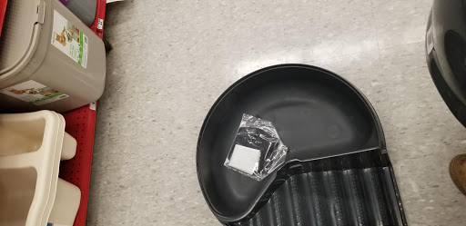 Pet Supply Store «Petco Animal Supplies», reviews and photos, 32074 Gratiot Ave, Roseville, MI 48066, USA