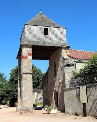 Église Sainte Anne à Lavault-Sainte-Anne