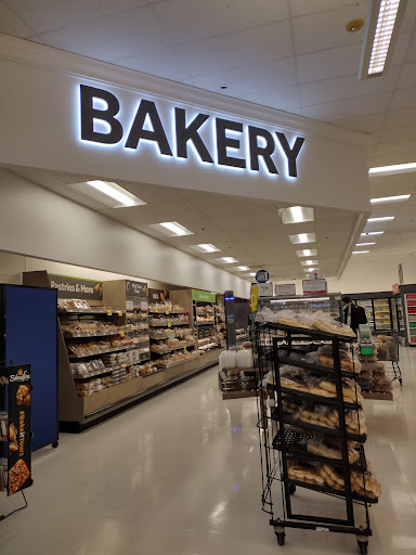 Grocery Store «Stop & Shop», reviews and photos, 275 Highland Ave, Cheshire, CT 06410, USA