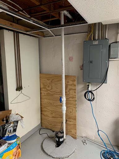 Plumber «Roto-Rooter Plumbing & Drain Services», reviews and photos, 5115 7th Ave, Kenosha, WI 53140, USA