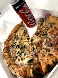 Pizza du Pizzeria Pizza Mobile à Ivry-sur-Seine - n°1