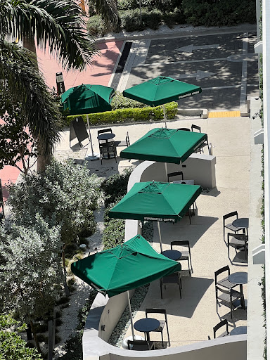 Coffee Shop «Starbucks», reviews and photos, 4525 Collins Ave, Miami Beach, FL 33140, USA