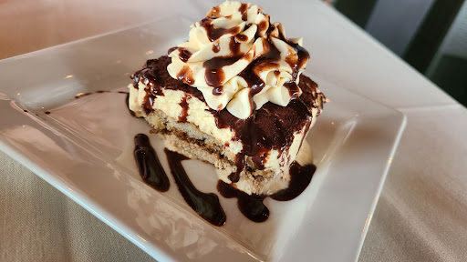 New American Restaurant «Market Grille», reviews and photos, 110 Buckland Hills Dr, Manchester, CT 06042, USA