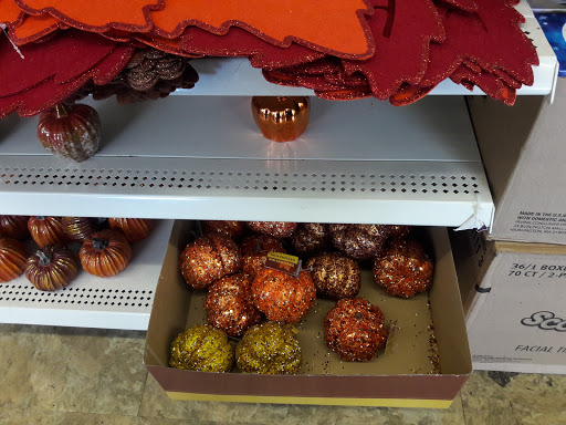 Dollar Store «Dollar Tree», reviews and photos, 4601 NW 199th St, Miami Gardens, FL 33055, USA