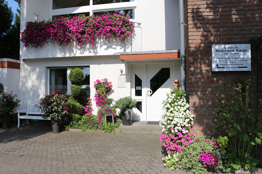 Tierarztpraxis Dr. Reinhard Kaup unter Paderborn, 