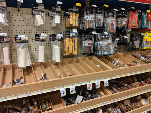 Pet Supply Store «PetSmart», reviews and photos, 2477 Naglee Rd, Tracy, CA 95304, USA