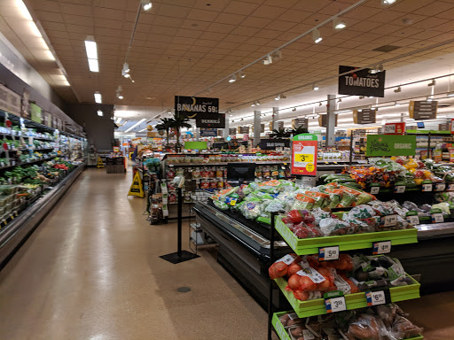 Supermarket «Giant», reviews and photos, 1230 W Broad St, Falls Church, VA 22046, USA