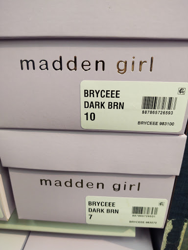 Shoe Store «Rack Room Shoes», reviews and photos, 104 Towne Center Cir, Sanford, FL 32771, USA