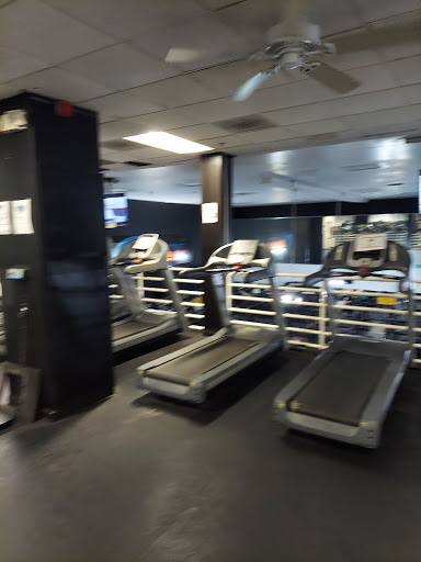 Gym «Gulf Coast Fitness Fort Myers», reviews and photos, 8540 Dayton Ave, Fort Myers, FL 33907, USA