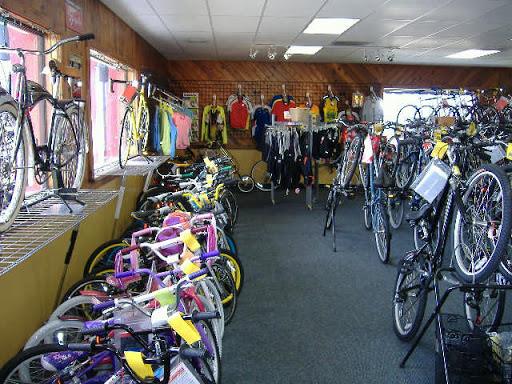 Bicycle Store «Fort Myers Cyclery - Schwinn GT Jamis Colnago», reviews and photos, 3630 S Cleveland Ave, Fort Myers, FL 33901, USA