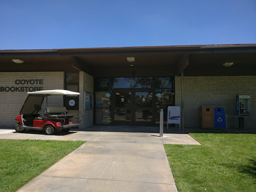 Coyote Bookstore, 6100 University Pkwy, San Bernardino, CA 92407, USA, 
