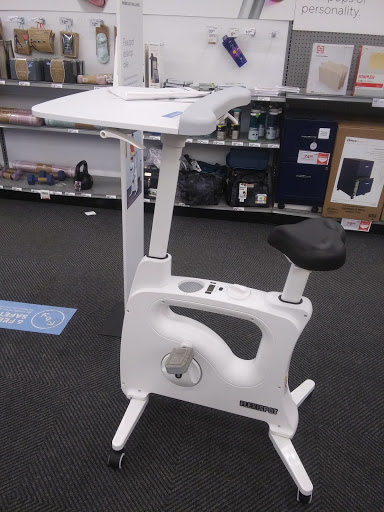 Office Supply Store «Staples», reviews and photos, 4610 N Clark St, Chicago, IL 60640, USA