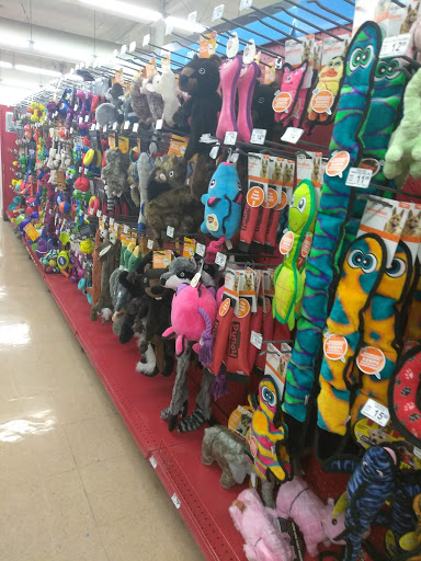 Pet Supply Store «Petco Animal Supplies», reviews and photos, 520 Woodside Rd, Redwood City, CA 94061, USA