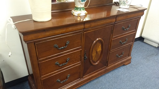 Thrift Store «The Salvation Army», reviews and photos, 2400 W New Haven Ave, Melbourne, FL 32904, USA