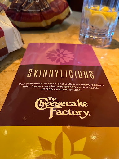 Restaurant «The Cheesecake Factory», reviews and photos, 2028 Chesterfield Center, Chesterfield, MO 63017, USA