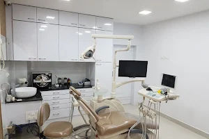 Min Dental Clinic Dr Sebastin BDS FRSH (London) image