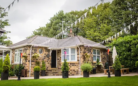 Dimple Well Lodge Hotel image