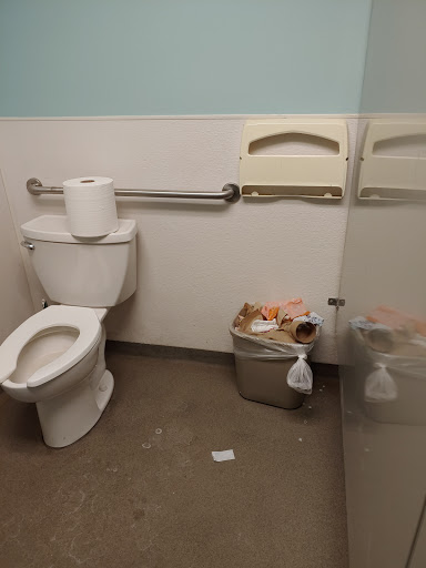 Pet Supply Store «Petco Animal Supplies», reviews and photos, 300 Hylan Dr, Rochester, NY 14623, USA