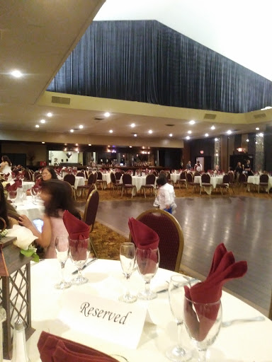 Caterer «The Season Catering & Mchenry Event Center», reviews and photos, 945 McHenry Ave, Modesto, CA 95350, USA