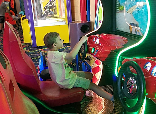 Laser Tag Center «Zap Zone Glo-Golf», reviews and photos, 41953 Ford Rd, Canton, MI 48187, USA