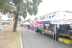 Santa Barbara Farmers Market // Friday