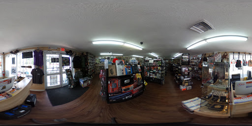 Pawn Shop «American Gun and Pawn Inc», reviews and photos, 1118 E Jefferson St, Brooksville, FL 34601, USA