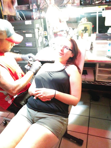 Tattoo Shop «Voodoo Tattoos», reviews and photos, 202 Aransas Ave, San Antonio, TX 78210, USA