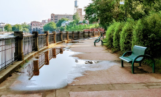 Woodruff Riverfront Park image 3