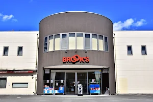 Brook's Shop & Cafe image