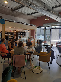 Atmosphère du Restaurant L'Originalithé à Saint-Paul-Trois-Châteaux - n°4