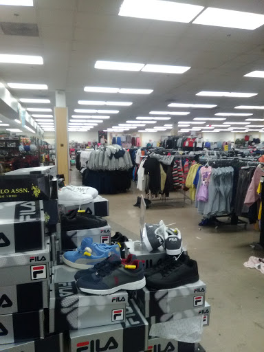 Discount Store «Fallas Discount Stores», reviews and photos, 4003 N 33rd Ave #415, Phoenix, AZ 85017, USA