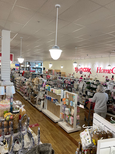 Department Store «T.J. Maxx & HomeGoods», reviews and photos, 200 Line Creek Dr, Peachtree City, GA 30269, USA