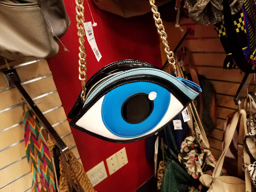 Used Clothing Store «Buffalo Exchange Austin», reviews and photos, 2904 Guadalupe St, Austin, TX 78705, USA