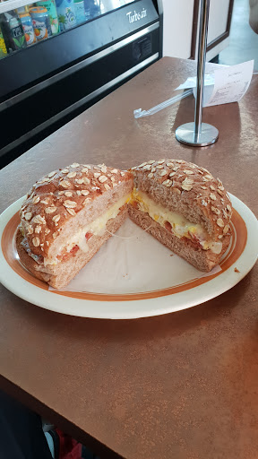 Coffee Shop «Cafe Collage», reviews and photos, 1518 Pacific Ave, Venice, CA 90291, USA