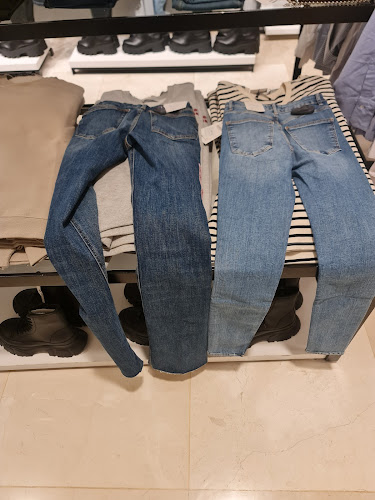 Comentarii opinii despre ZARA