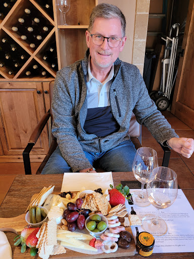 Winery «Tsillan Cellars Tasting Room», reviews and photos, 19255 Woodinville Snohomish Rd #3, Woodinville, WA 98072, USA