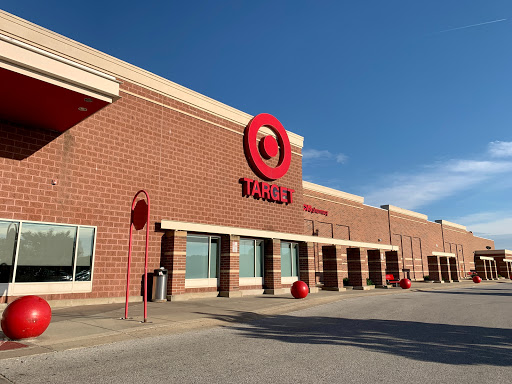 Department Store «Target», reviews and photos, 18855 N Market Pl Dr, Aurora, OH 44202, USA