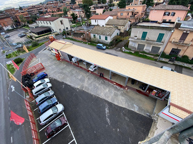 F.L. Gomme di Porcarelli Fabio e Luciano - Pneus Expert Uniroyal - Negozio